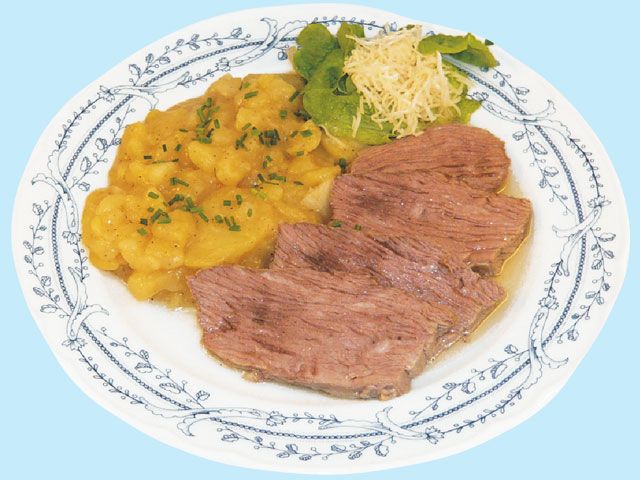 Münchner Tellerfleisch mit Kartoffelsalat